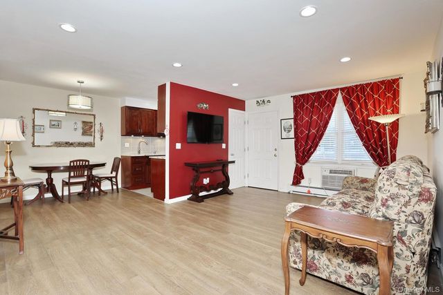 20 Main Street 39, Garnerville, NY 10923