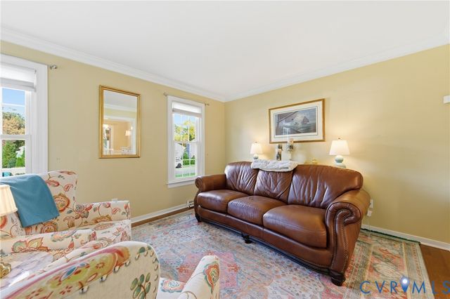 10417 Silverbrook Dr, Henrico, VA 23233