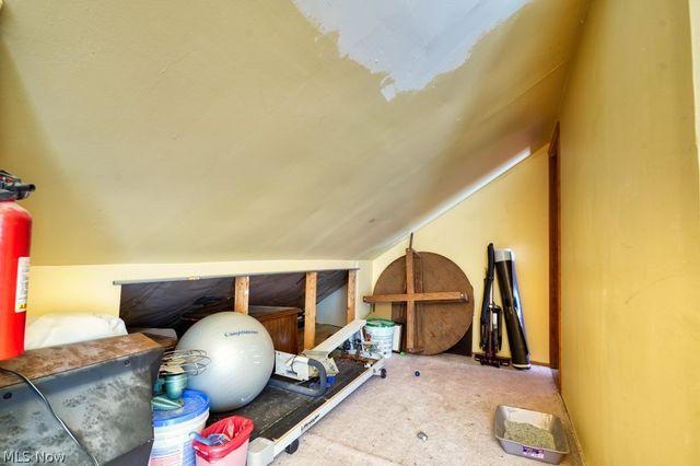 37724 Lake Shore Boulevard, Eastlake, OH 44095