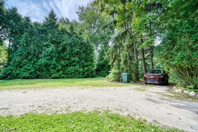 37724 Lake Shore Boulevard, Eastlake, OH 44095