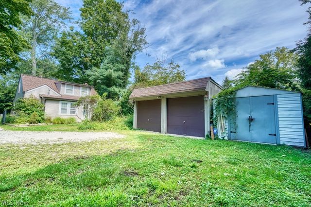 37724 Lake Shore Boulevard, Eastlake, OH 44095