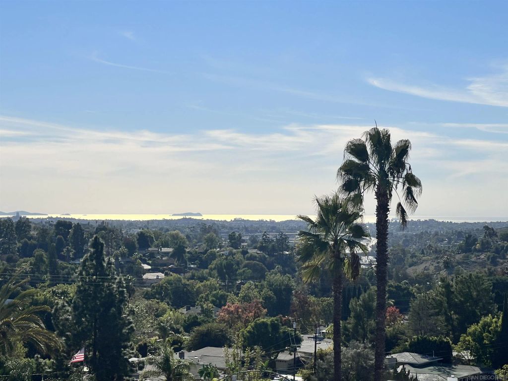 0000 Alto Drive 17, La Mesa, CA 91941