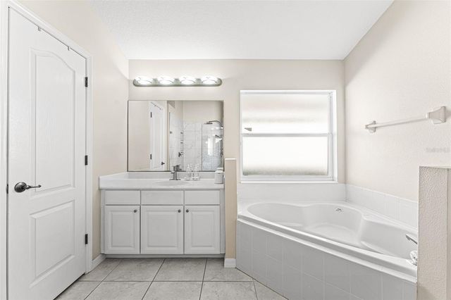 10037 PORTOFINO DRIVE, Orlando, FL 32832