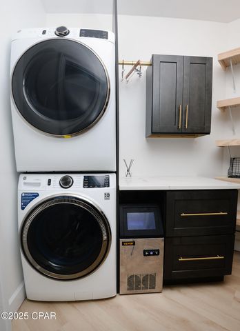 3001 W 10th Street 711, Panama City, FL 32401