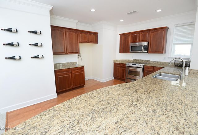 3001 W 10th Street 711, Panama City, FL 32401