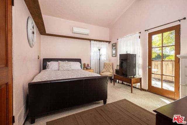 10365 Holman Avenue, Los Angeles, CA 90024