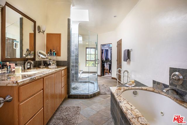 10365 Holman Avenue, Los Angeles, CA 90024