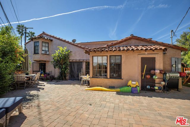 10365 Holman Avenue, Los Angeles, CA 90024