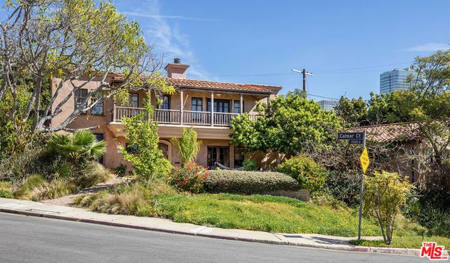 10365 Holman Avenue, Los Angeles, CA 90024