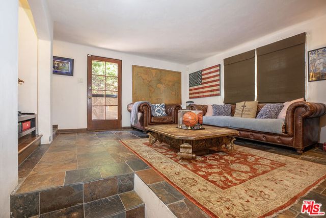 10365 Holman Avenue, Los Angeles, CA 90024