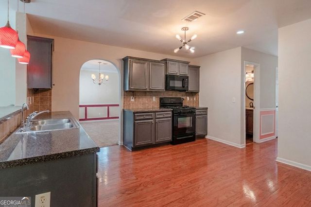 7377 Spoleto Loop, Fairburn, GA 30213