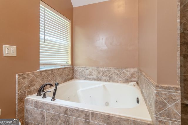 7377 Spoleto Loop, Fairburn, GA 30213