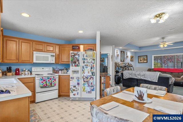 451 Whitney St, Stayton, OR 97383