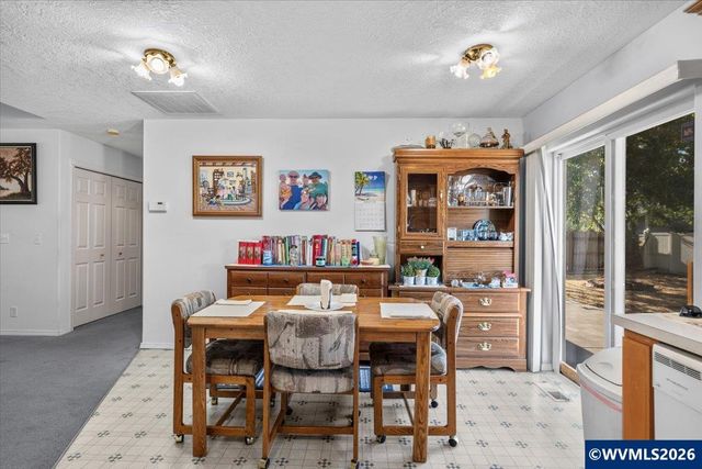 451 Whitney St, Stayton, OR 97383