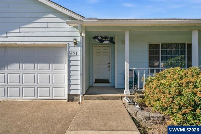 451 Whitney St, Stayton, OR 97383