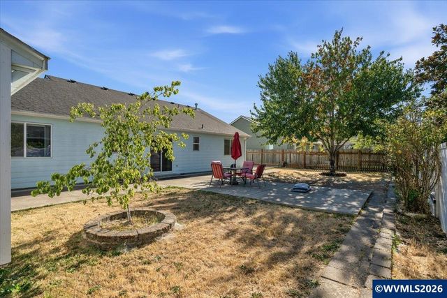 451 Whitney St, Stayton, OR 97383