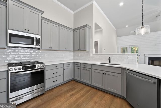 2716 Thomas View Trail, Loganville, GA 30052