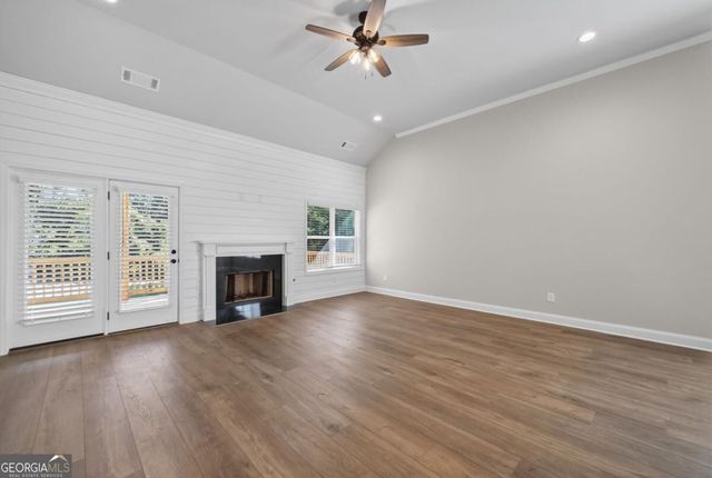 2716 Thomas View Trail, Loganville, GA 30052