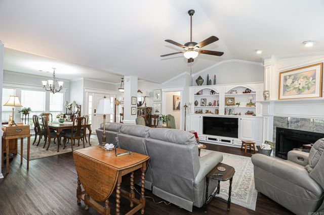 2719 MILLBROOK DR, Benton, AR 72015