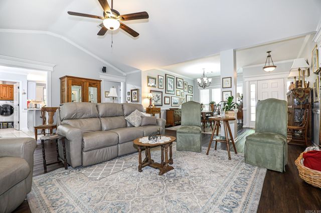 2719 MILLBROOK DR, Benton, AR 72015