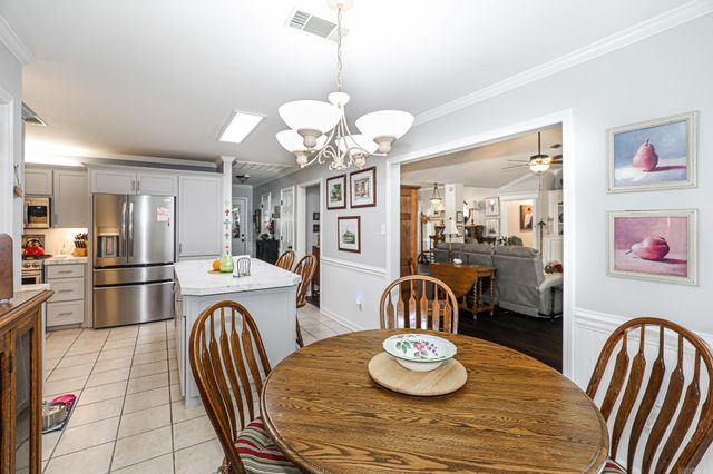 2719 MILLBROOK DR, Benton, AR 72015