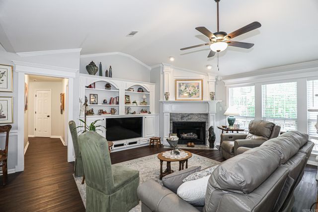 2719 MILLBROOK DR, Benton, AR 72015