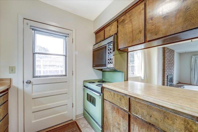 5523 Thornwood Drive, San Jose, CA 95123