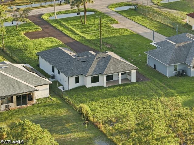 3261 31ST AVE NE, Naples, FL 34120