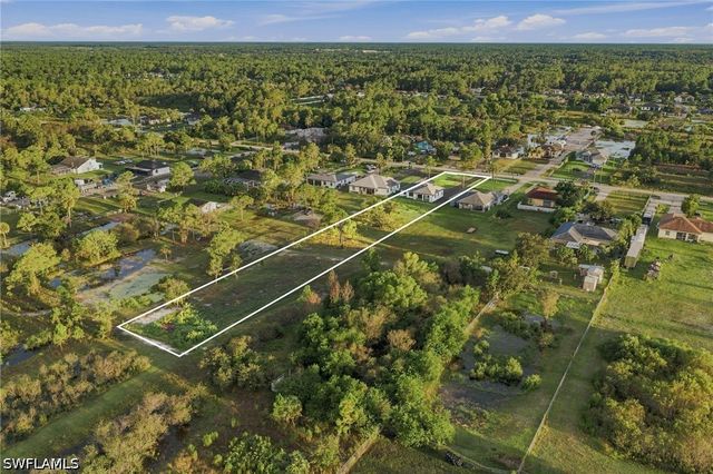 3261 31ST AVE NE, Naples, FL 34120