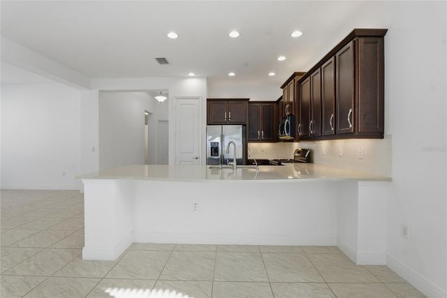 30588 CHESAPEAKE BAY DRIVE, Wesley Chapel, FL 33543