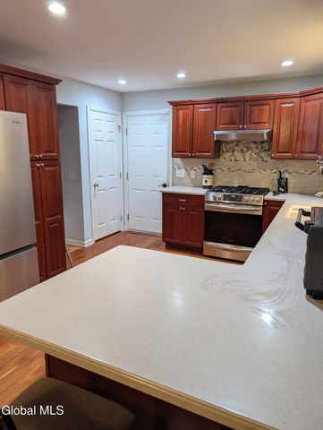 44 Bancker Avenue, Glenville, NY 12302