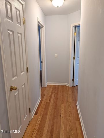 44 Bancker Avenue, Glenville, NY 12302