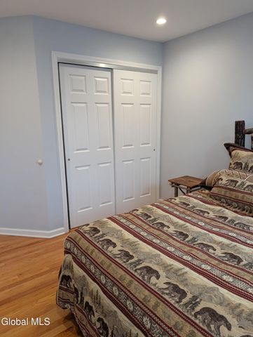 44 Bancker Avenue, Glenville, NY 12302