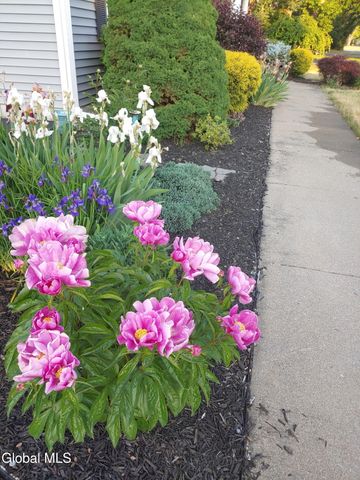 44 Bancker Avenue, Glenville, NY 12302