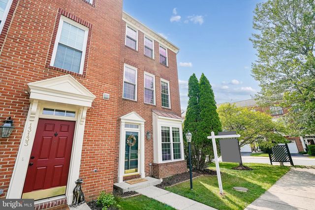 13135 PARK CRESCENT CIR, Herndon, VA 20171