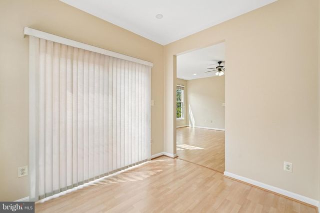 13135 PARK CRESCENT CIR, Herndon, VA 20171