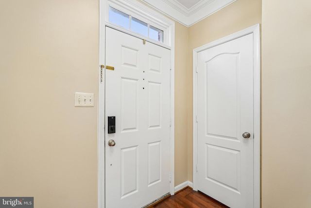 13135 PARK CRESCENT CIR, Herndon, VA 20171