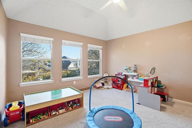 1012 Huntington Trail, Mansfield, TX 76063