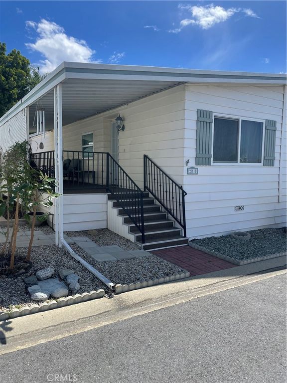 3800 Bradford 210, La Verne, CA 91750