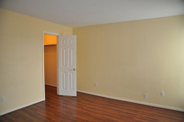 3754 Tanglewilde Street C16, Houston, TX 77063