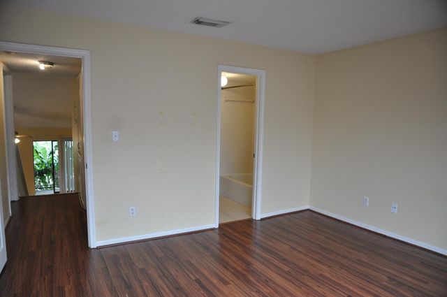3754 Tanglewilde Street C16, Houston, TX 77063