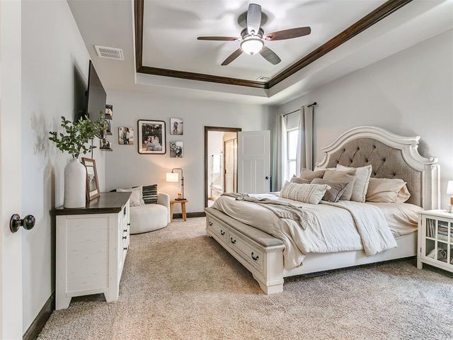 2320 Coles Creek Lane, Yukon, OK 73099