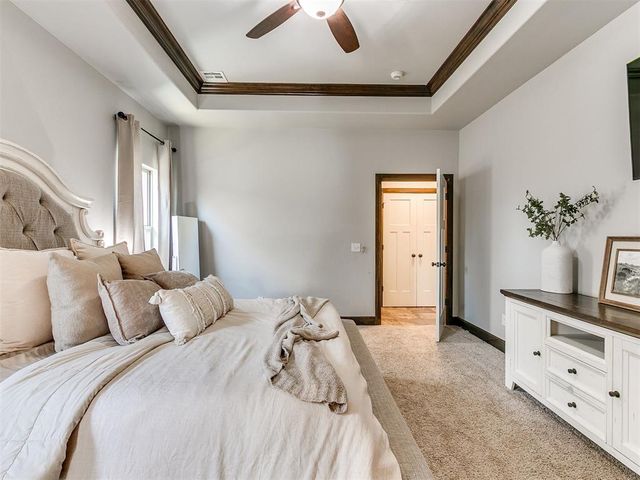 2320 Coles Creek Lane, Yukon, OK 73099