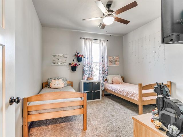 2320 Coles Creek Lane, Yukon, OK 73099