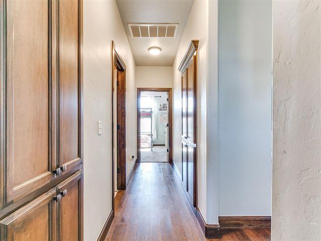 2320 Coles Creek Lane, Yukon, OK 73099