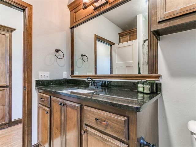 2320 Coles Creek Lane, Yukon, OK 73099