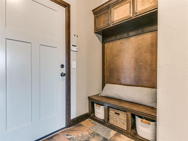 2320 Coles Creek Lane, Yukon, OK 73099