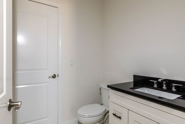 150 State Rd E 1, Westminster, MA 01473