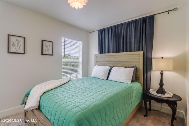 2207 Government Street, 15, Ocean Springs, MS 39564