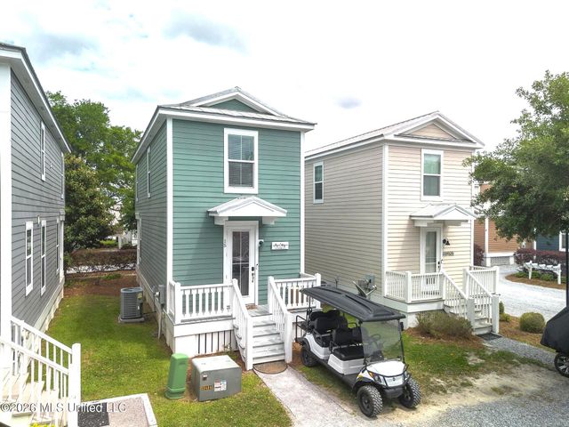 2207 Government Street, 15, Ocean Springs, MS 39564